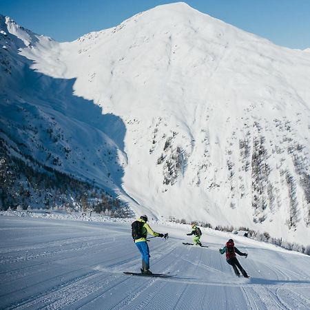 Hotel Sporthaus Troger Sankt Jakob in Defereggen Exterior foto
