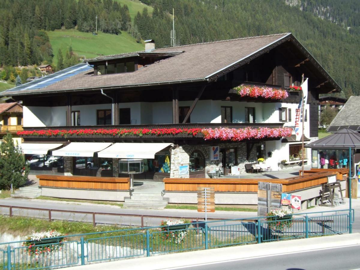 Hotel Sporthaus Troger Sankt Jakob in Defereggen Exterior foto