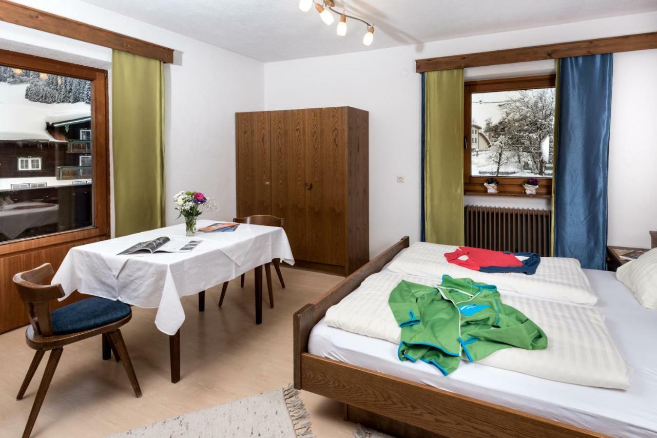 Hotel Sporthaus Troger Sankt Jakob in Defereggen Exterior foto